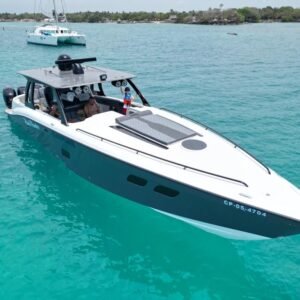 YATE BLACK PHANTER 44 FT - 15 PAX
