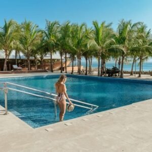 CASTILLETE BEACH CLUB
